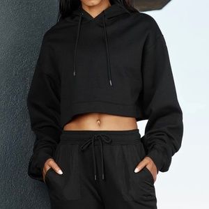 Alo Yoga Bae Cropped Hoodie (Black)